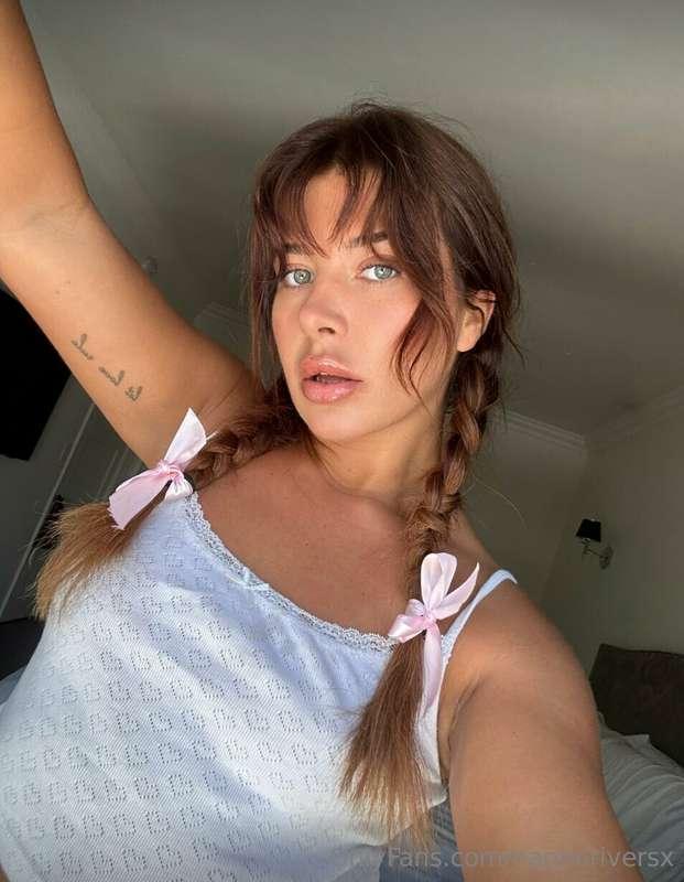 You make me crave your hard cock all day🍆💗