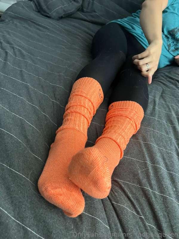 mrs_footjobqueen image #19
