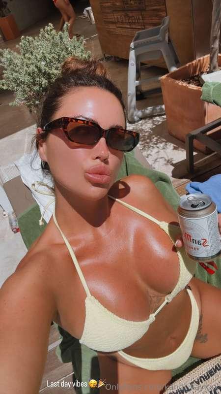 IN LOVE with this HEAT