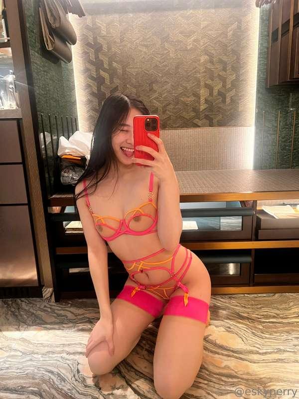 eskyperry image #2