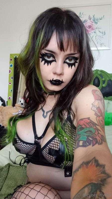 cyber_nyxie image #2