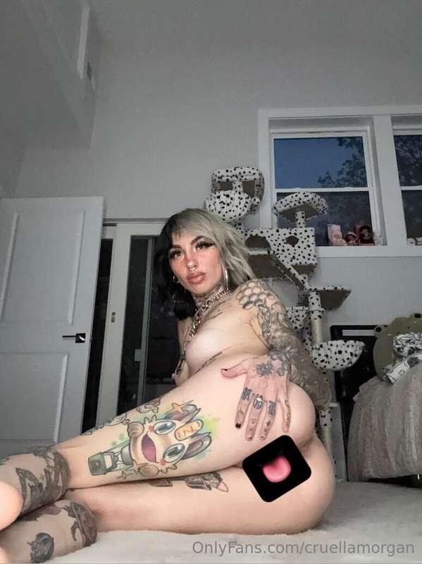 finish while im in my favorite position….🤫