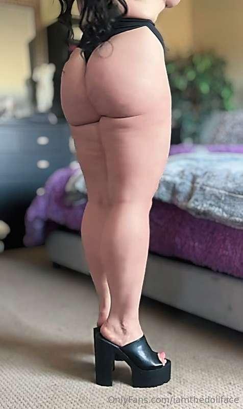 My ass could use some lick’in👅