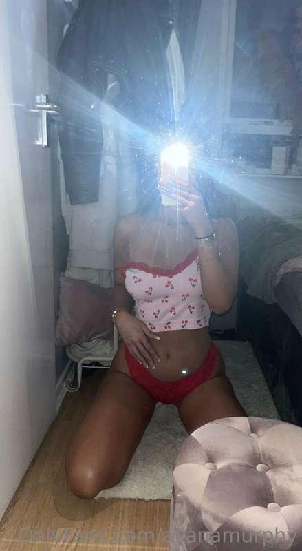 Who wants to see my cherries?🍒