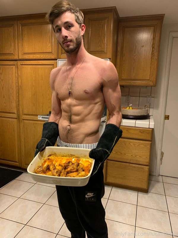 Who's coming over for dinner? 😈