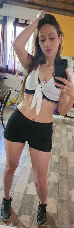 😻