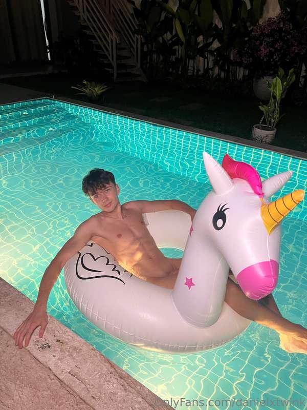 danielxtwink image #0