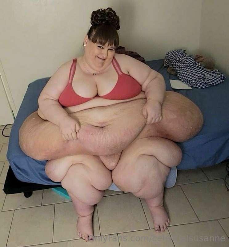 I hope everyone is having a wonderful weekend! I will do my ..