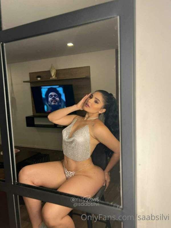 You like to watch me undress for you until you get the view ..