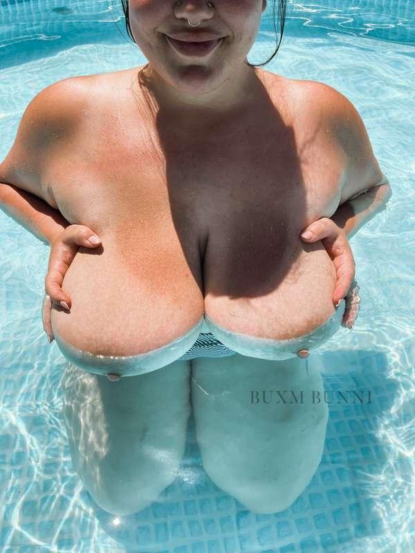 buxmbunni image #0