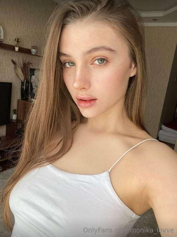 🔥𝐅𝐑𝐄𝐄🔥@shainashay🔥𝐅𝐑𝐄𝐄🔥
Fresh college cutie @shainashay want..
