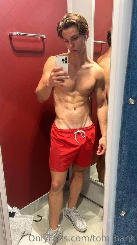 Please undress me 😉💦