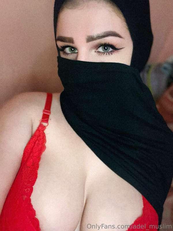 I will be submissive only for you...🫦🥰 Tell me how to please..