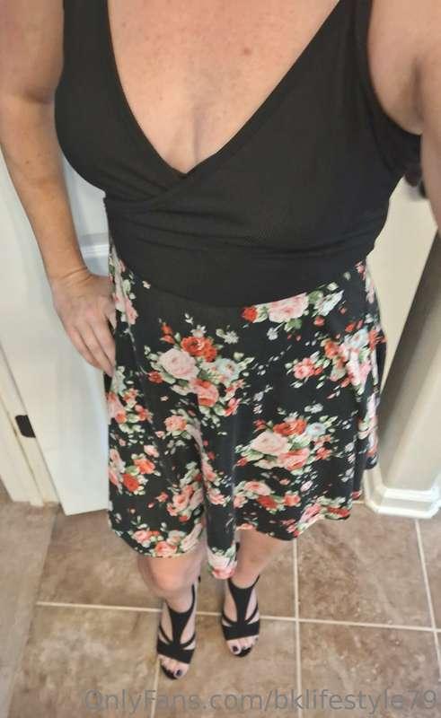Tonight's look. I hope you enjoy them loves!