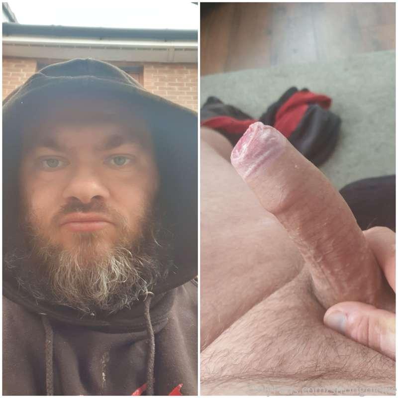 Hood up or hood down!? 😜🤣