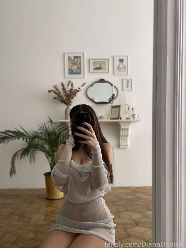 DM