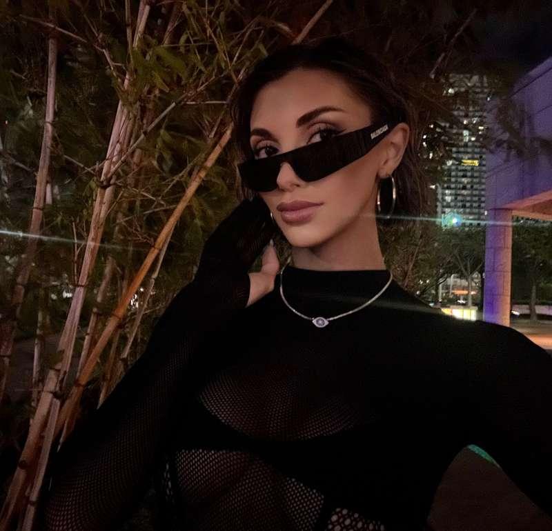 try to guess what im thinking... ✍️⤵️