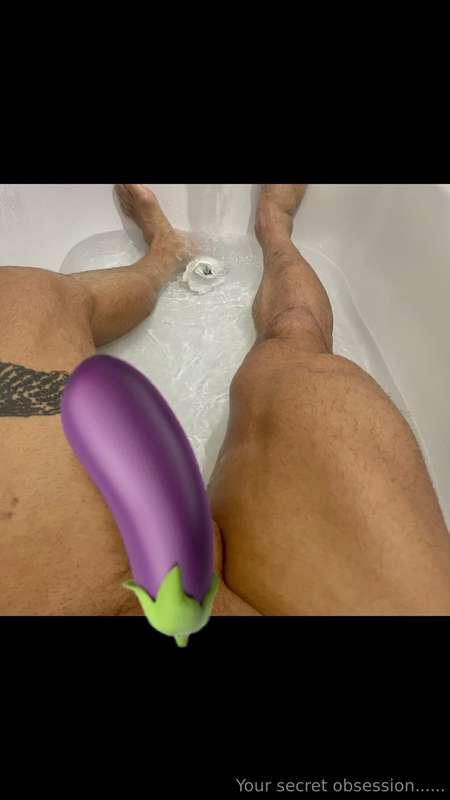 FIRST 20 fans to get this unedited pic gets A FREE TRIAL to ..