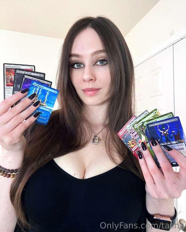 hope you had a nice weekend! I got to play some magic the ga..