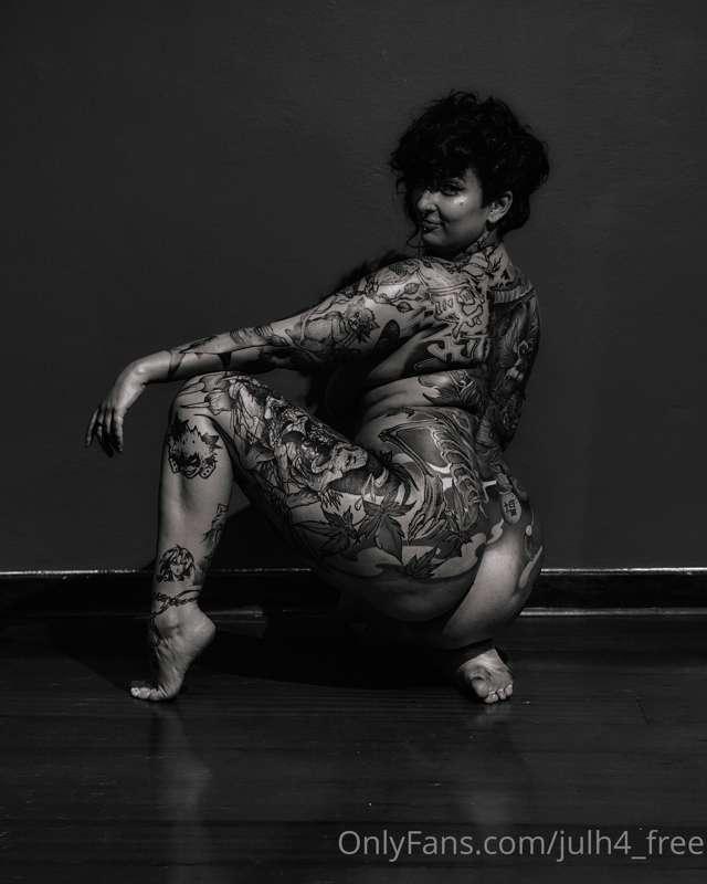 rate the tattoos with a tip 🖤