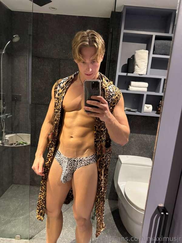Quite the fan of this Zebra pattern what do you think? Are y..