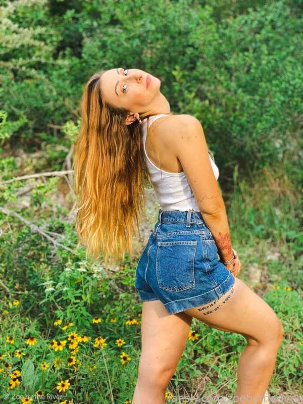 zoebytheriver image #2