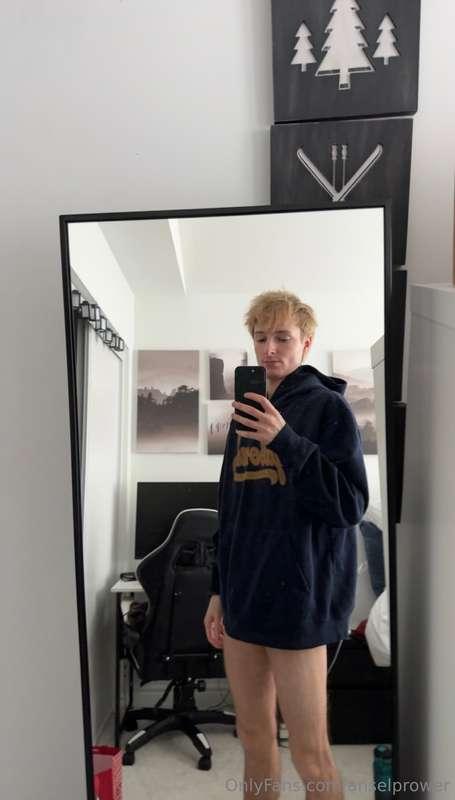 Who needs pants anyway