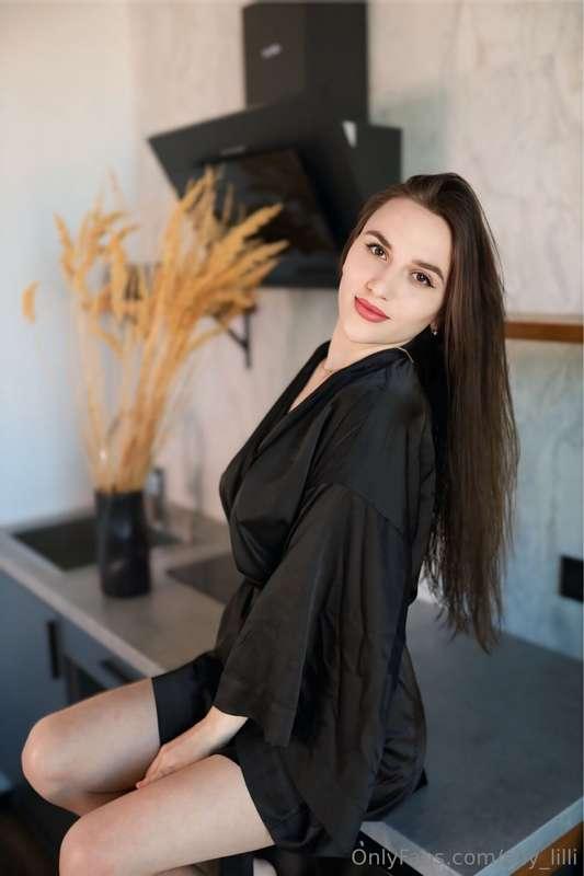 This black robe just can’t seem to keep my secrets… Every li..