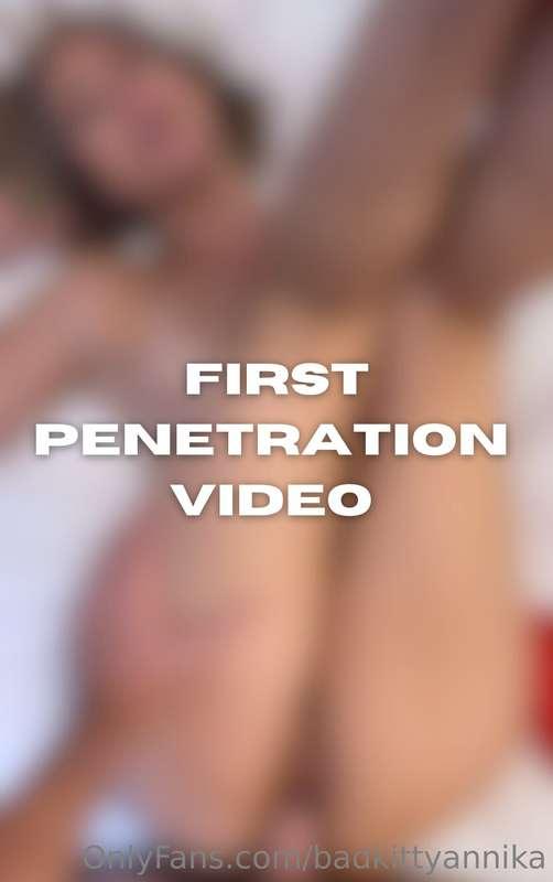 FINALLY GETTING FUCKED!

In my first ever penetration video,..