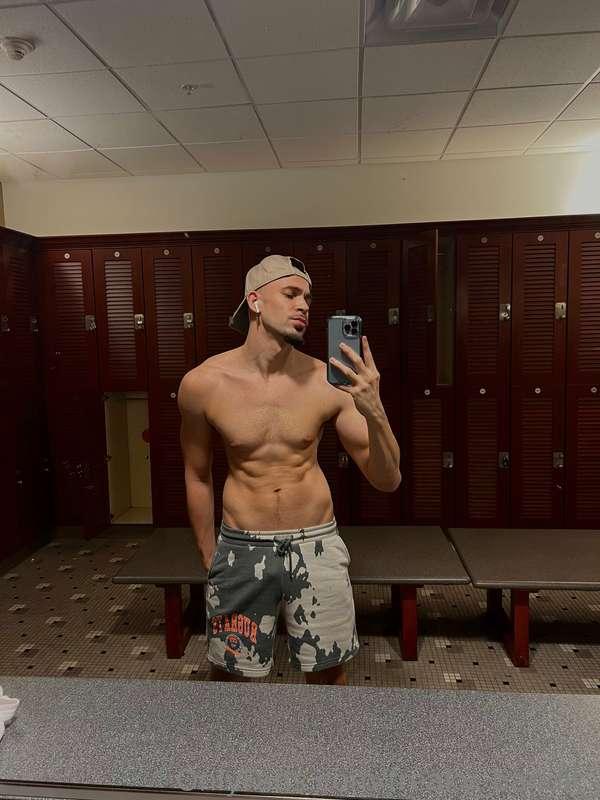 Felt so sexy after my workout yesterday 😋