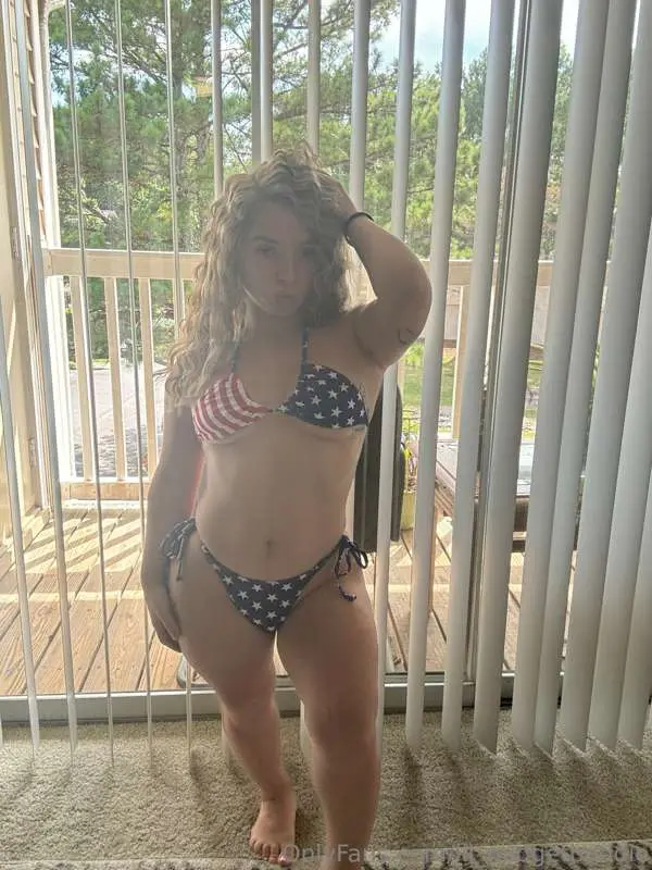 Land of the free, home of the sexy!