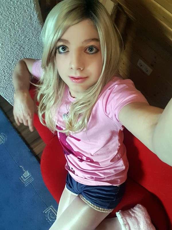 A few cute unicorn selfies :) ... hope you like ... kisses