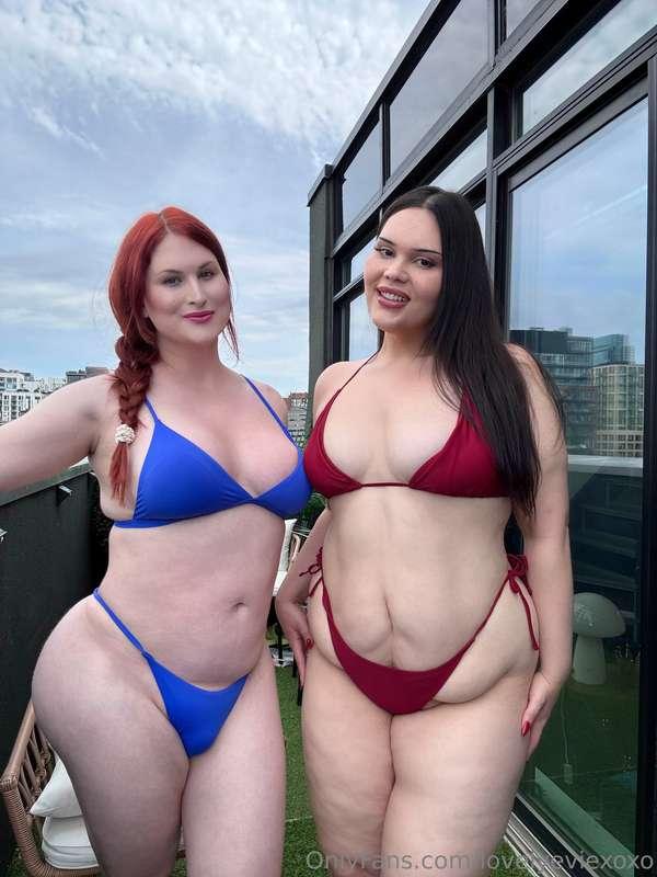 Just two curvy girls enjoying the hot weather together ☀️🥵 o..