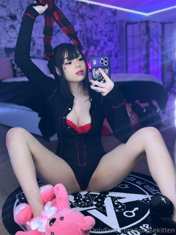 korpsekitten image #8