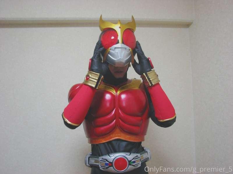 Kaman Rider unmask!!!
仮面超人的真面目!?