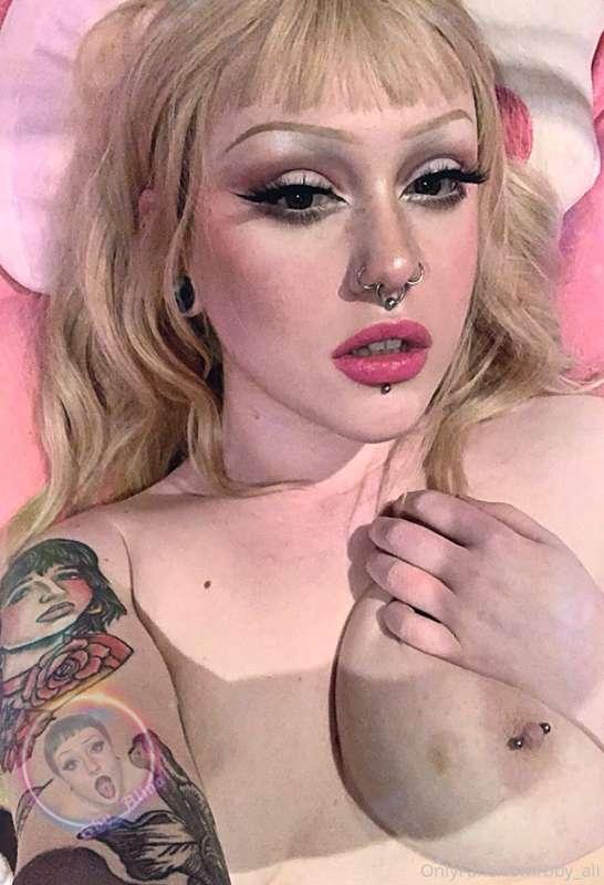 💗 Barbie Boobies 💗