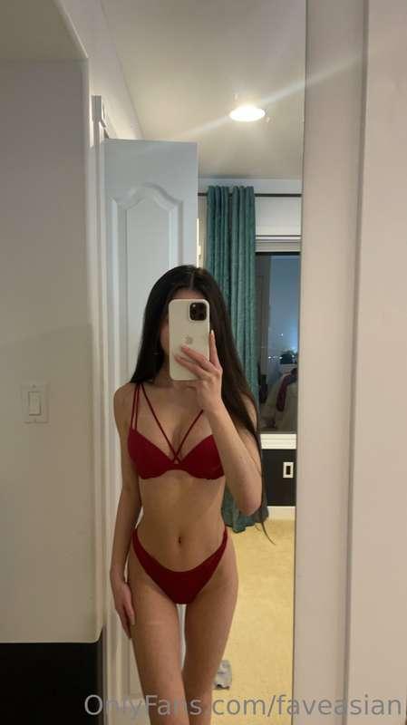 🍒👀