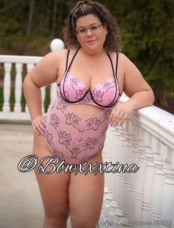 **Come check out the Thick & Sexy Tina**
💋 Free @bbwxxxtina
..