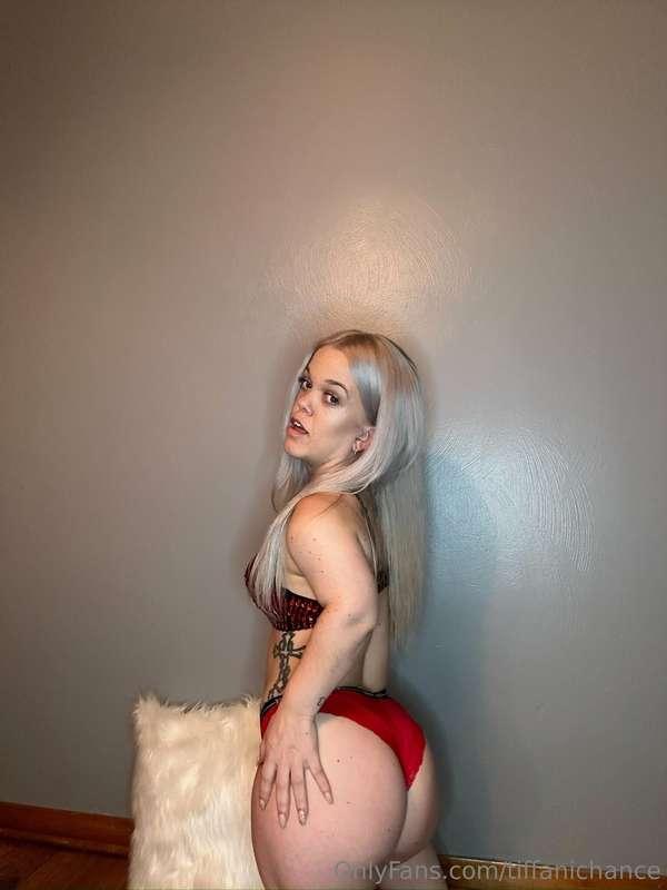 Coke on, you know you want it 😈
