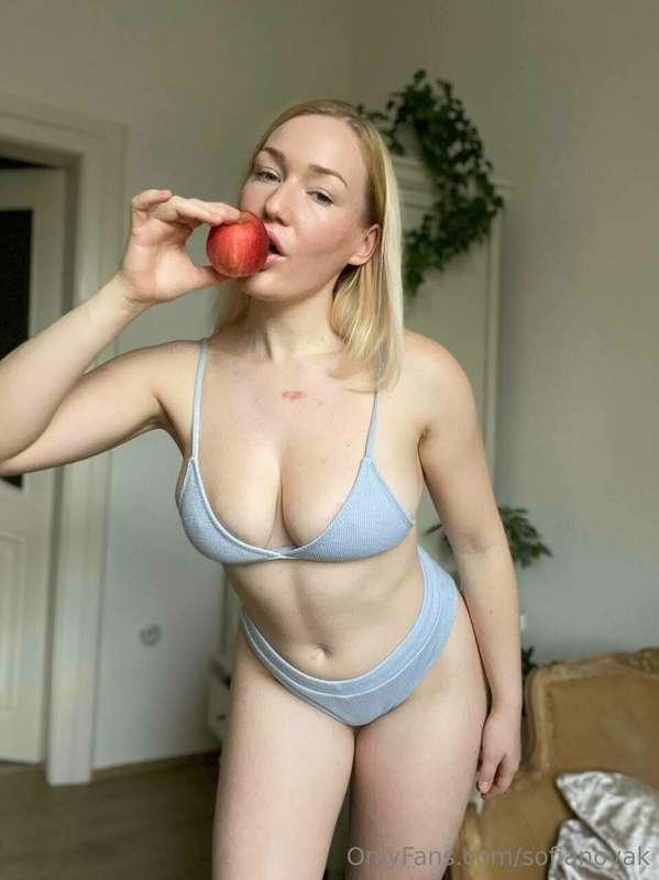 which snack would you prefer?