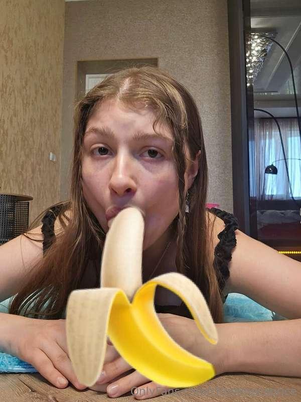 💋Can I start our conversation with a sweet kiss? 💋 ❣️ @princ..