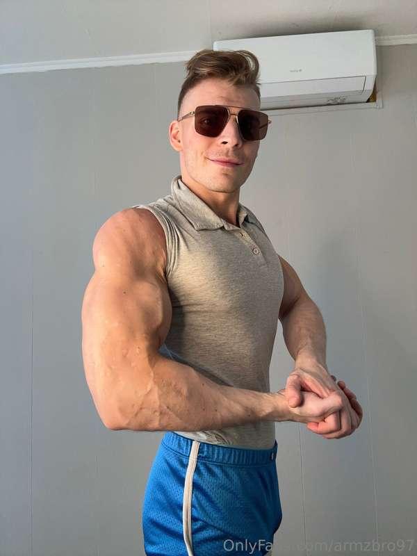 armzbro97 image #2