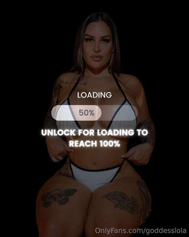 Imagine your dick in between this ass! 