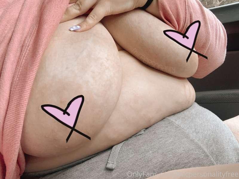 subscribe to my paid page for the uncensored 💓
@thicpersonal..