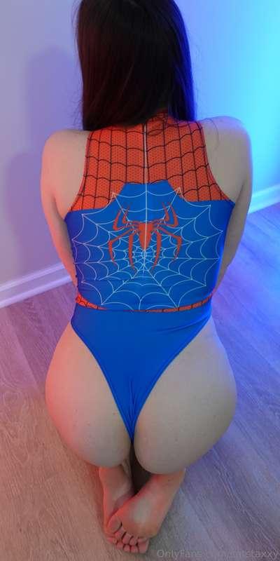 Spank me! 