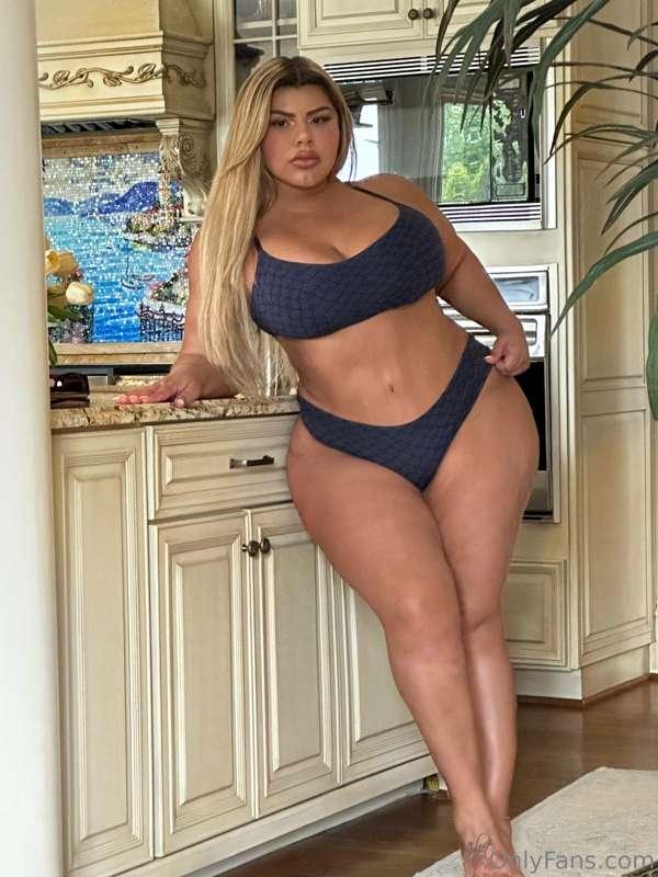 Do you wanna fuck on the kitchen counter? 😈