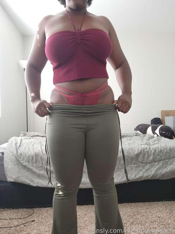 missblackpeach image #2