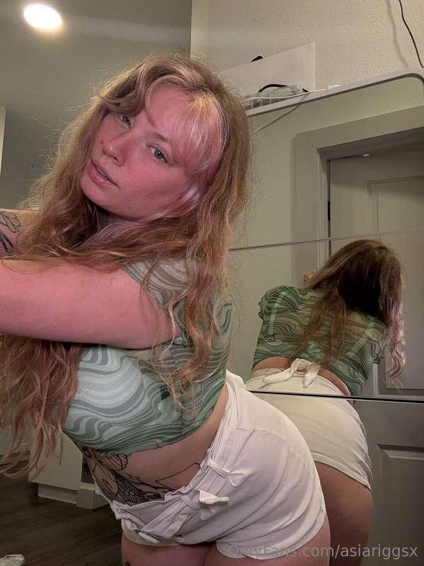  I bet you wanna see how this booty jiggles huh😏 tbh this is..