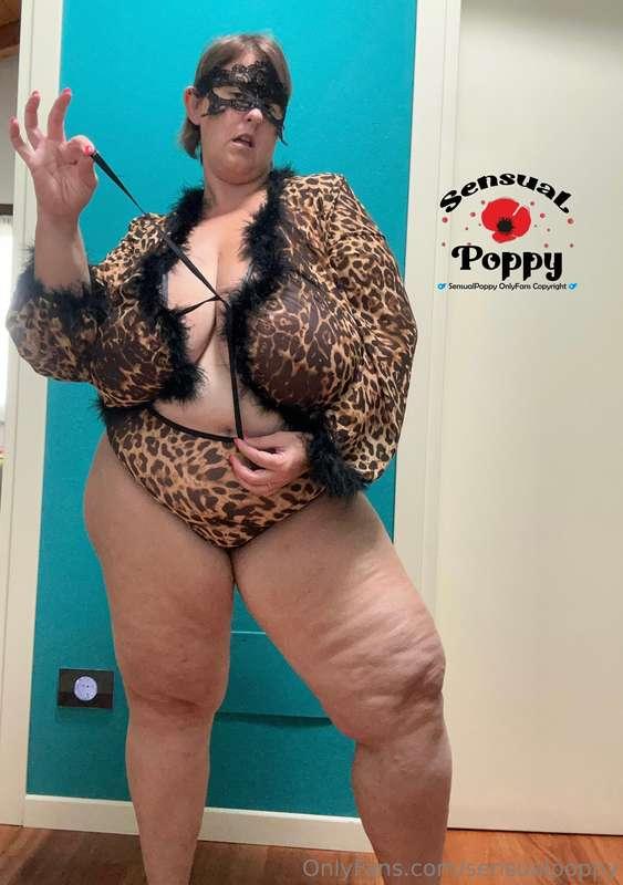 sensualpoppy image #1