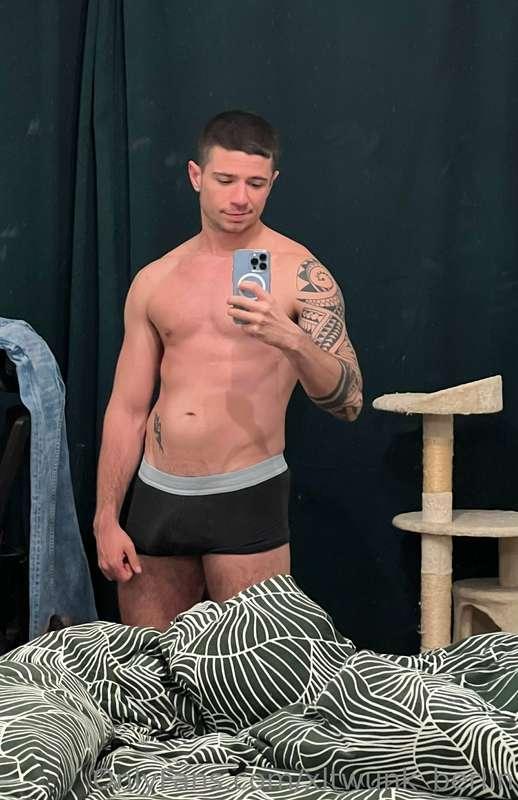 Bedtime selfie 😜